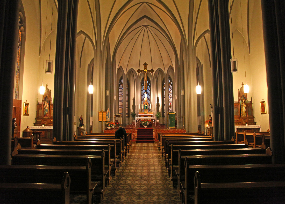 Dómkirkja Krists Konungs – Christ the King Cathedral