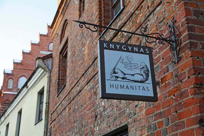 uec_lt_kaunas_knygynas_humanitas